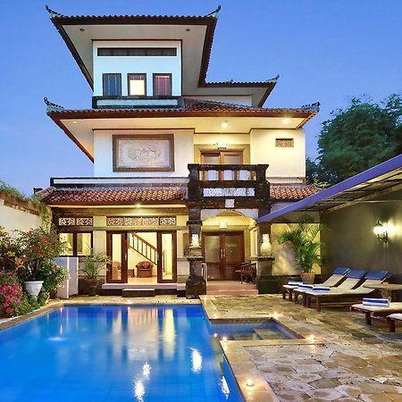 The Batu Belig Hotel & Spa 세미냑 외부 사진