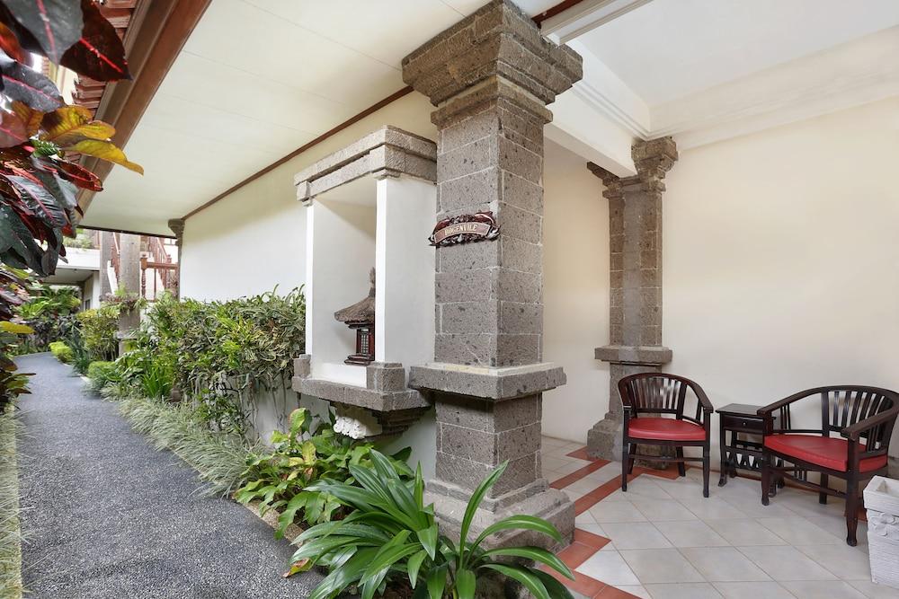 The Batu Belig Hotel & Spa 세미냑 외부 사진
