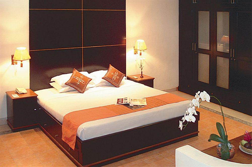 The Batu Belig Hotel & Spa 세미냑 외부 사진